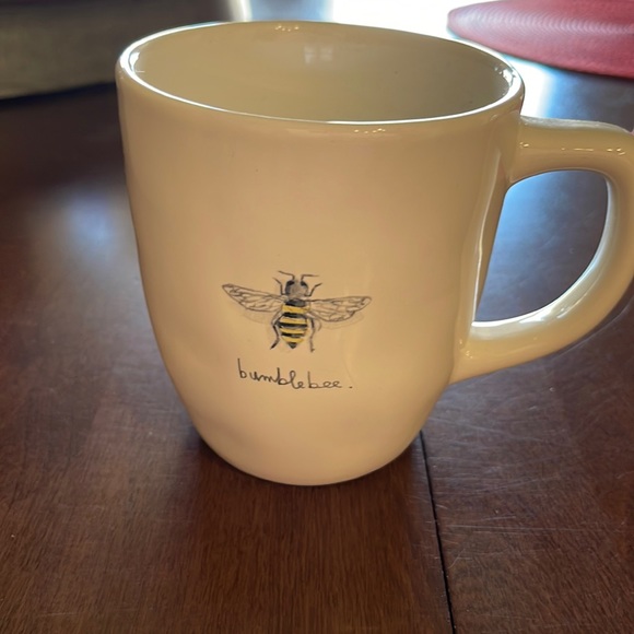 Rae Dunn bumblebee mug artesian collection by magenta. - Picture 2 of 4